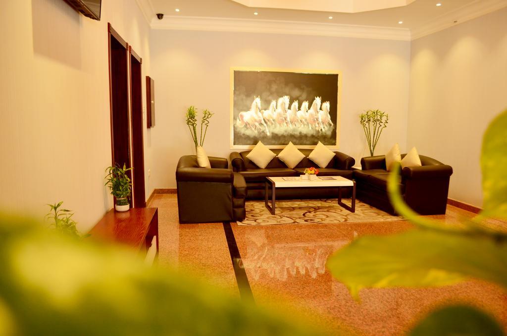 President Suites Apartments Al Manamah Esterno foto