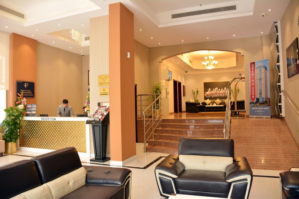 President Suites Apartments Al Manamah Esterno foto