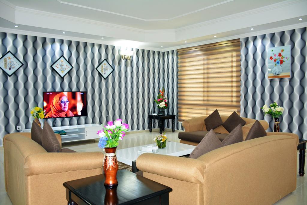 President Suites Apartments Al Manamah Esterno foto