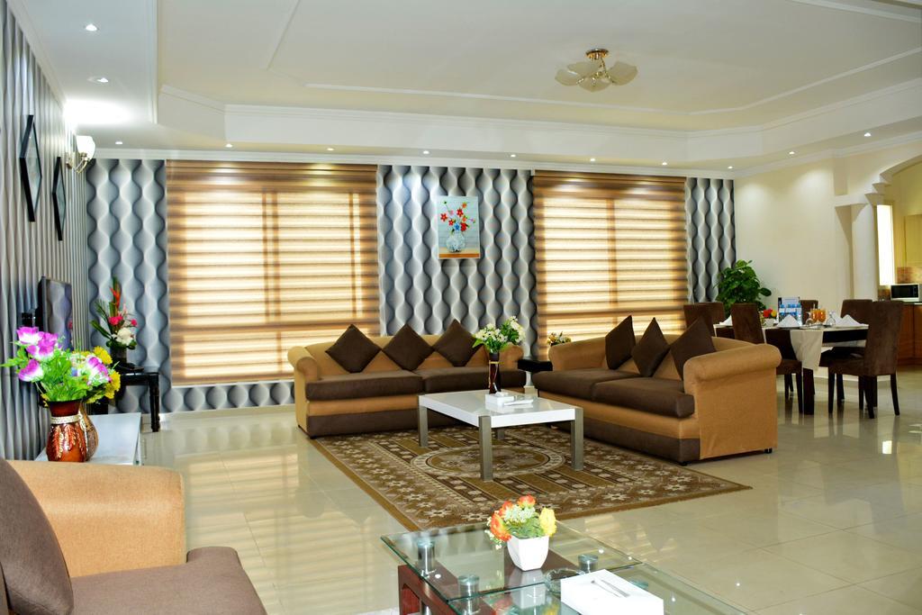 President Suites Apartments Al Manamah Esterno foto