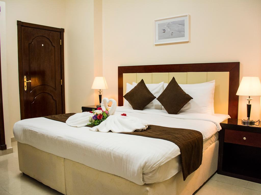 President Suites Apartments Al Manamah Esterno foto