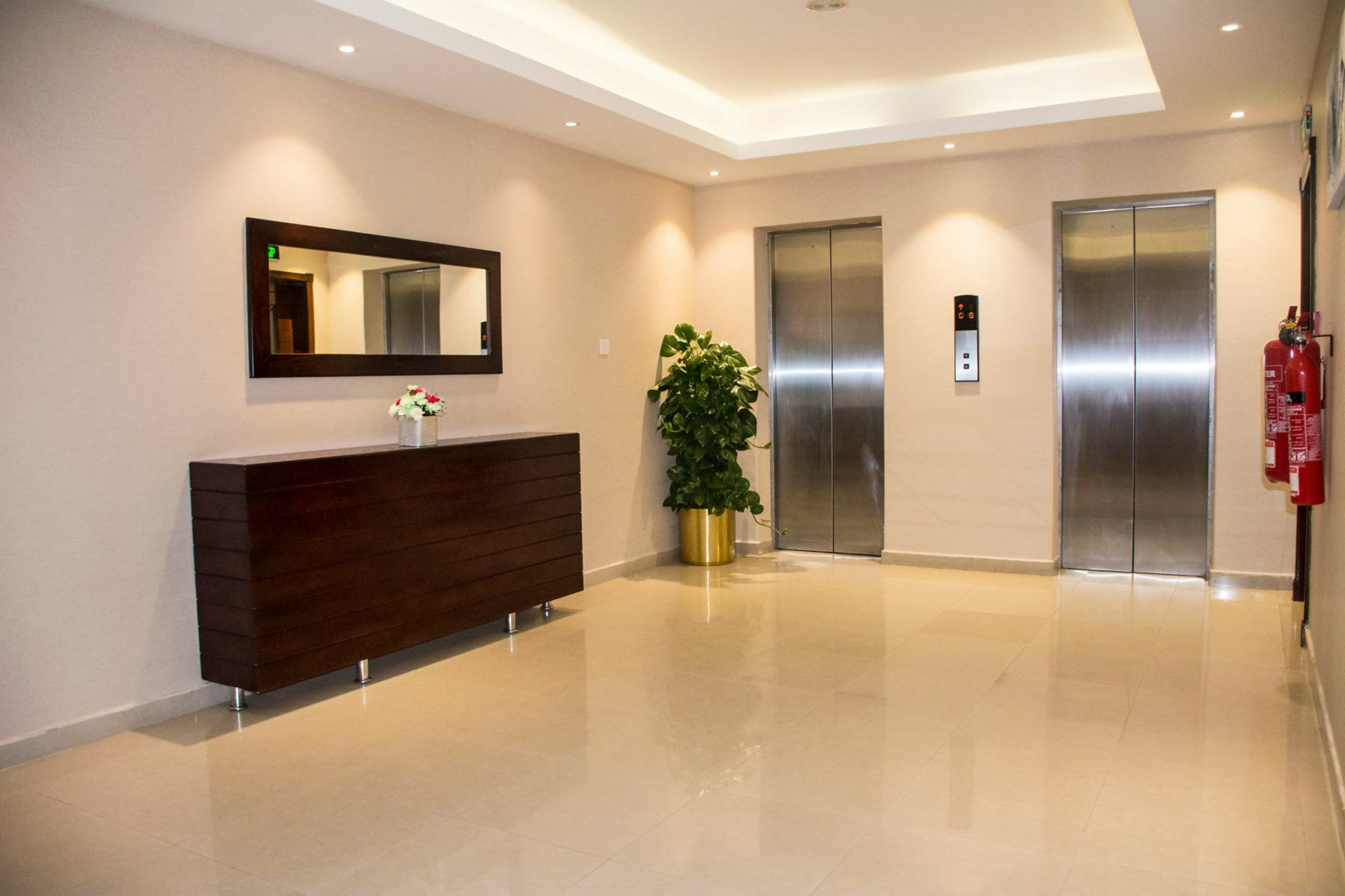 President Suites Apartments Al Manamah Esterno foto