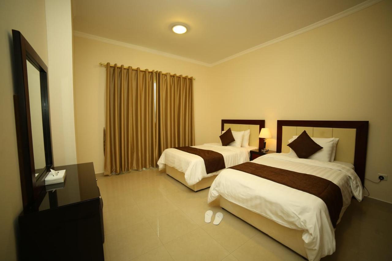 President Suites Apartments Al Manamah Esterno foto